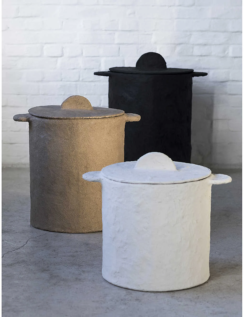 Marie Michielssen X Serax Earth Paper Mache Pot 35cm 3 Marie Michielssen X Serax Earth Paper Mache Pot 35cm - Image 3